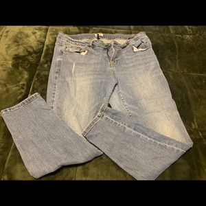 REBEL WILSON SKINNY JEANS